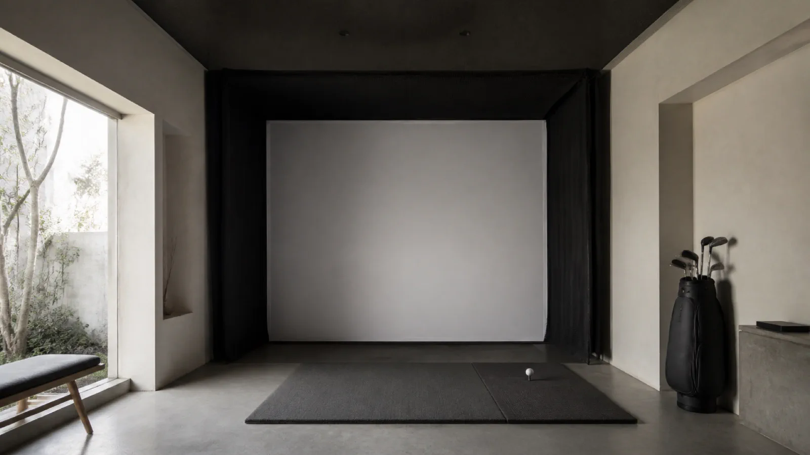 Indoor golf in Kyoto